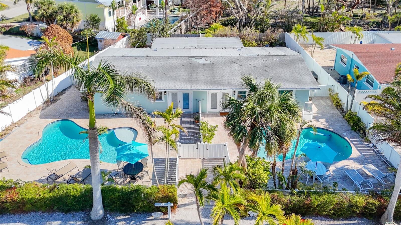 Property Photo: 207 75th Street E FL 34217