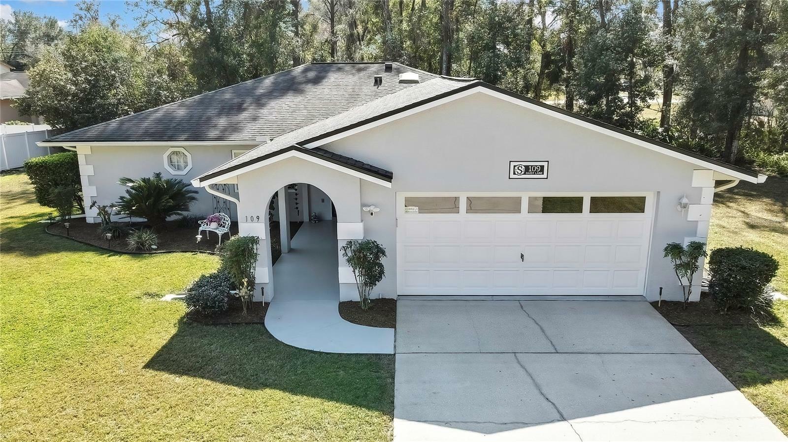 Property Photo:  109 Daisy Lane  FL 34452 