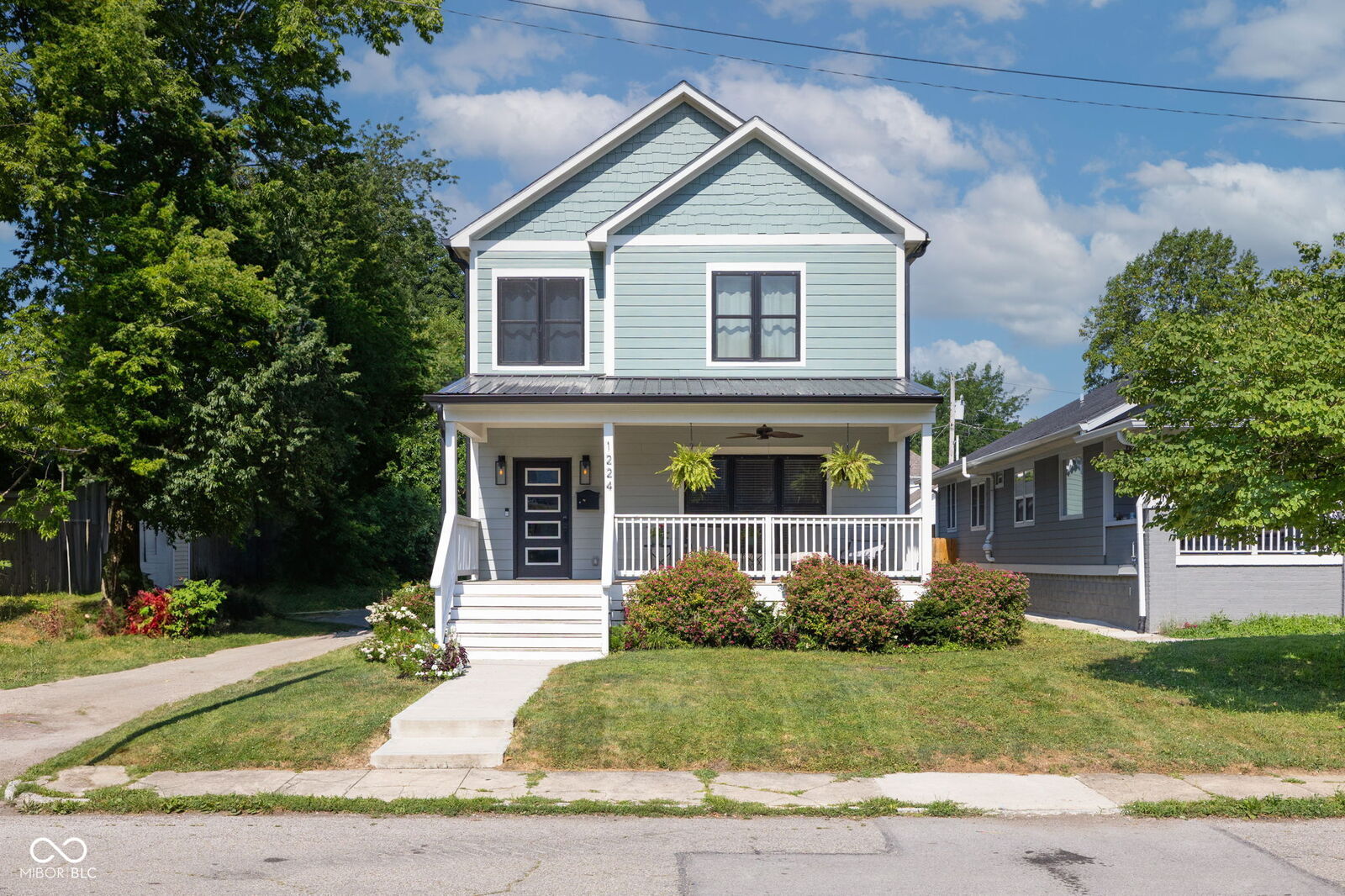 Property Photo:  1224 Keystone Avenue  IN 46201 