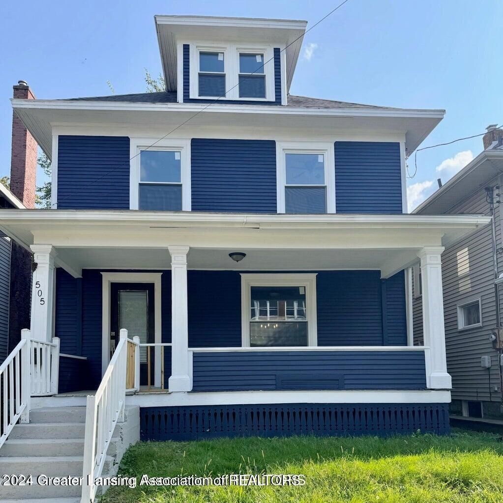 Property Photo:  505 W Lenawee Street  MI 48933 