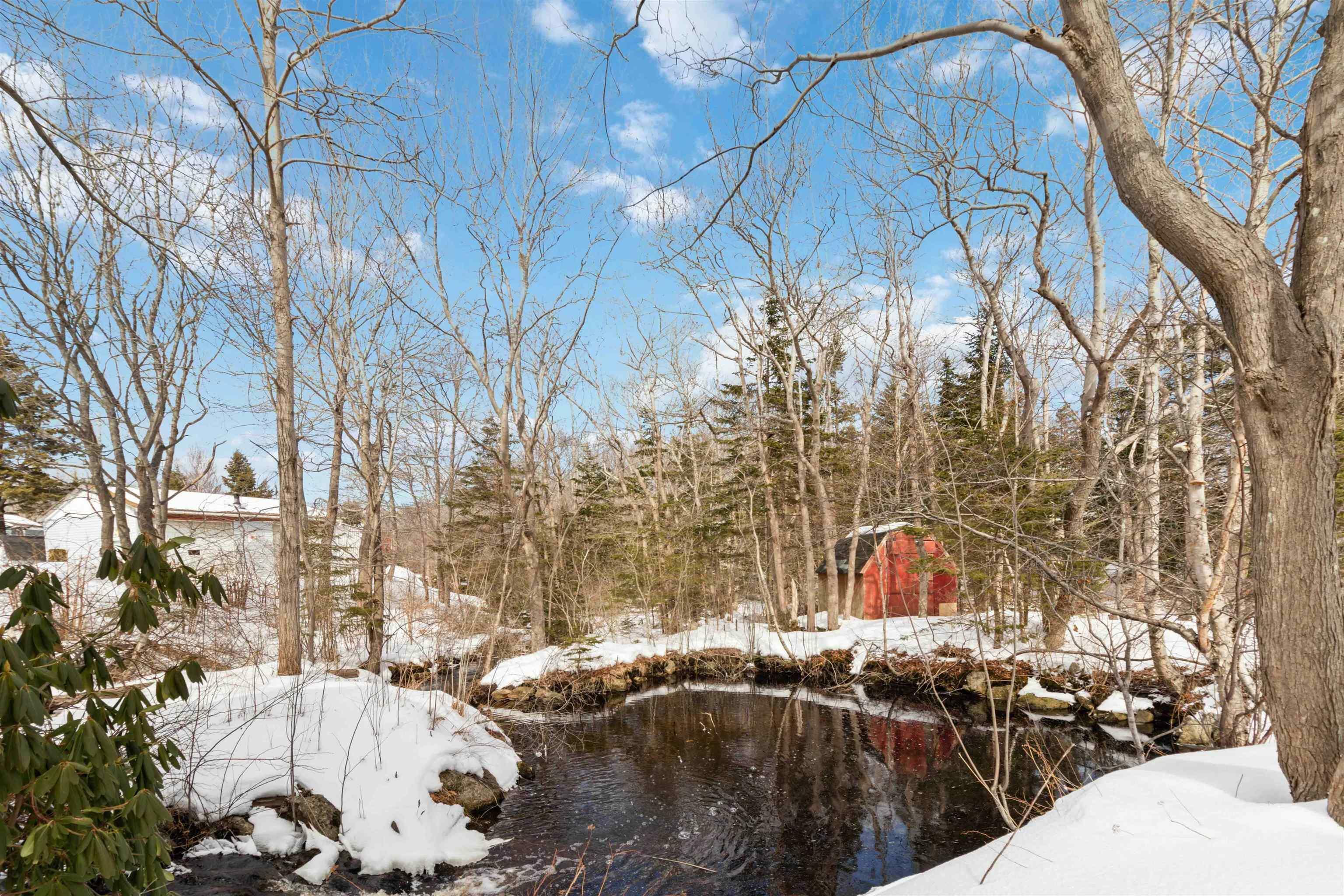 Photo de la propriété:  922 Herring Cove Road  NS B3R 1Z6 