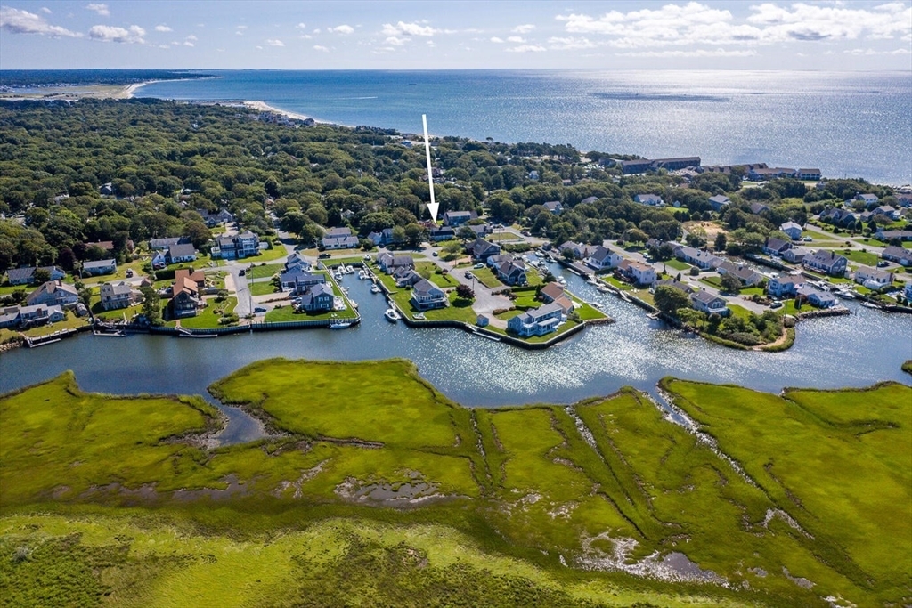 Property Photo:  168 Pawkannawkut Drive  MA 02664 