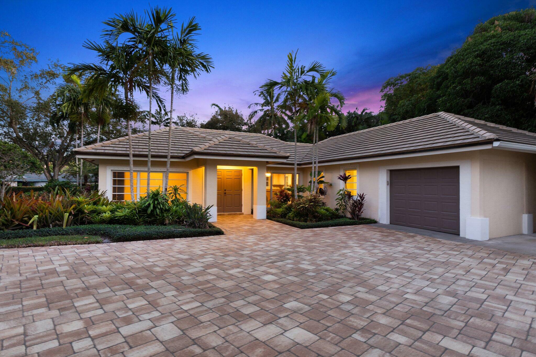 Property Photo:  1341 SE Riverside Drive  FL 34996 