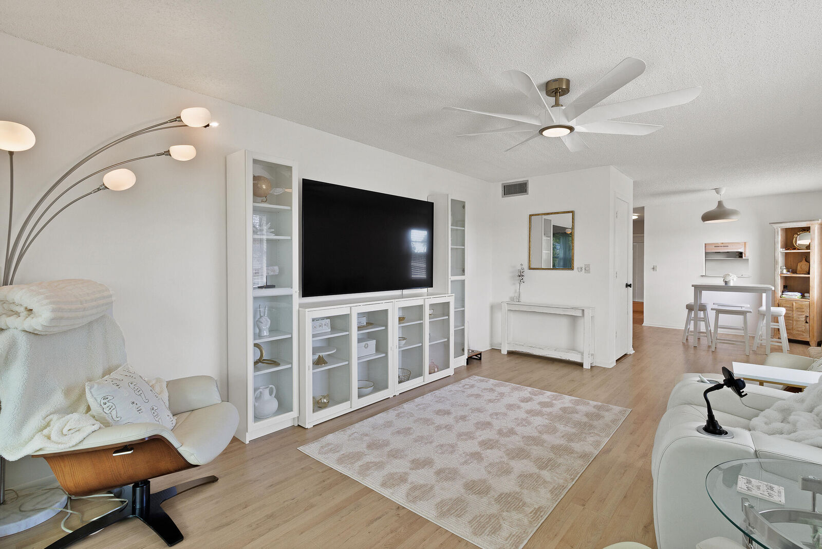 Property Photo: 91 Crooked Tree Lane 207 FL 32962