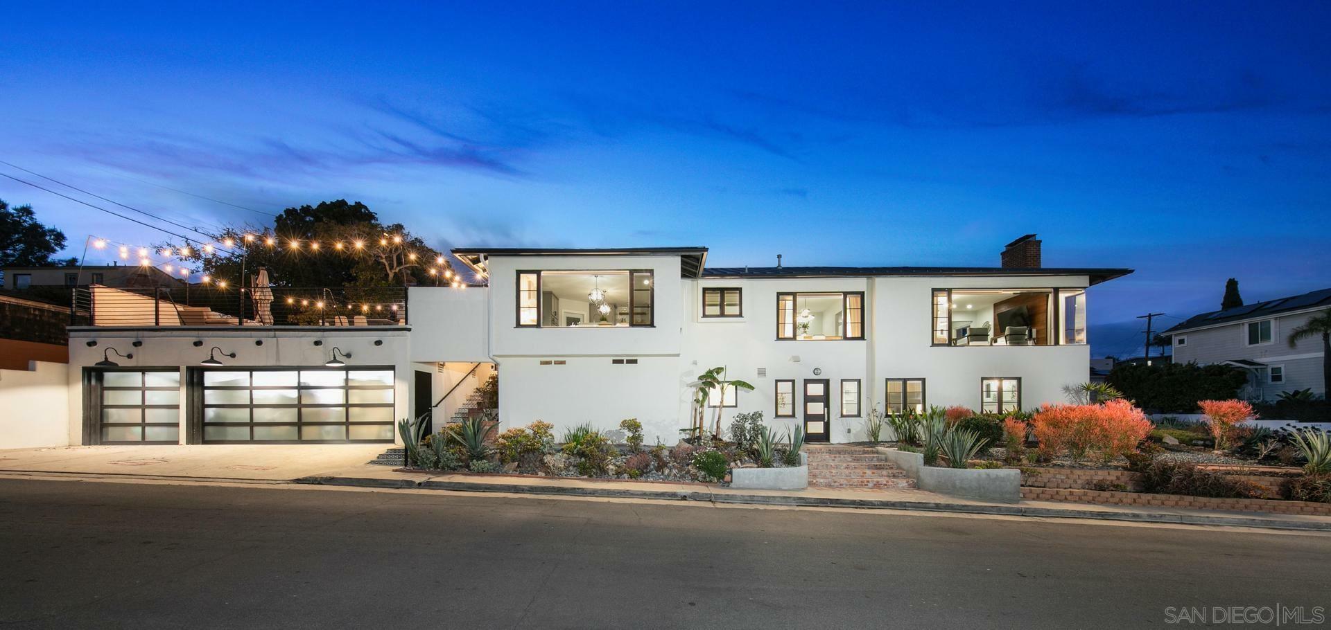 Property Photo: 3301 Trumbull St CA 92106
