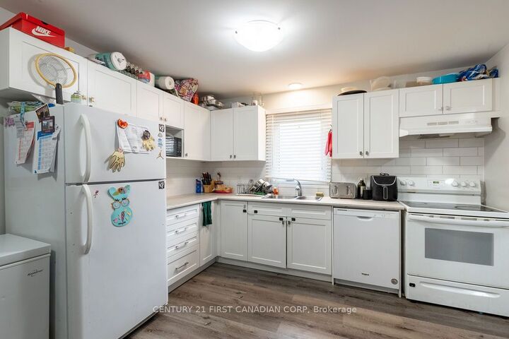 Property Photo:  217 Martinet Avenue 23  ON N5V 4P5 
