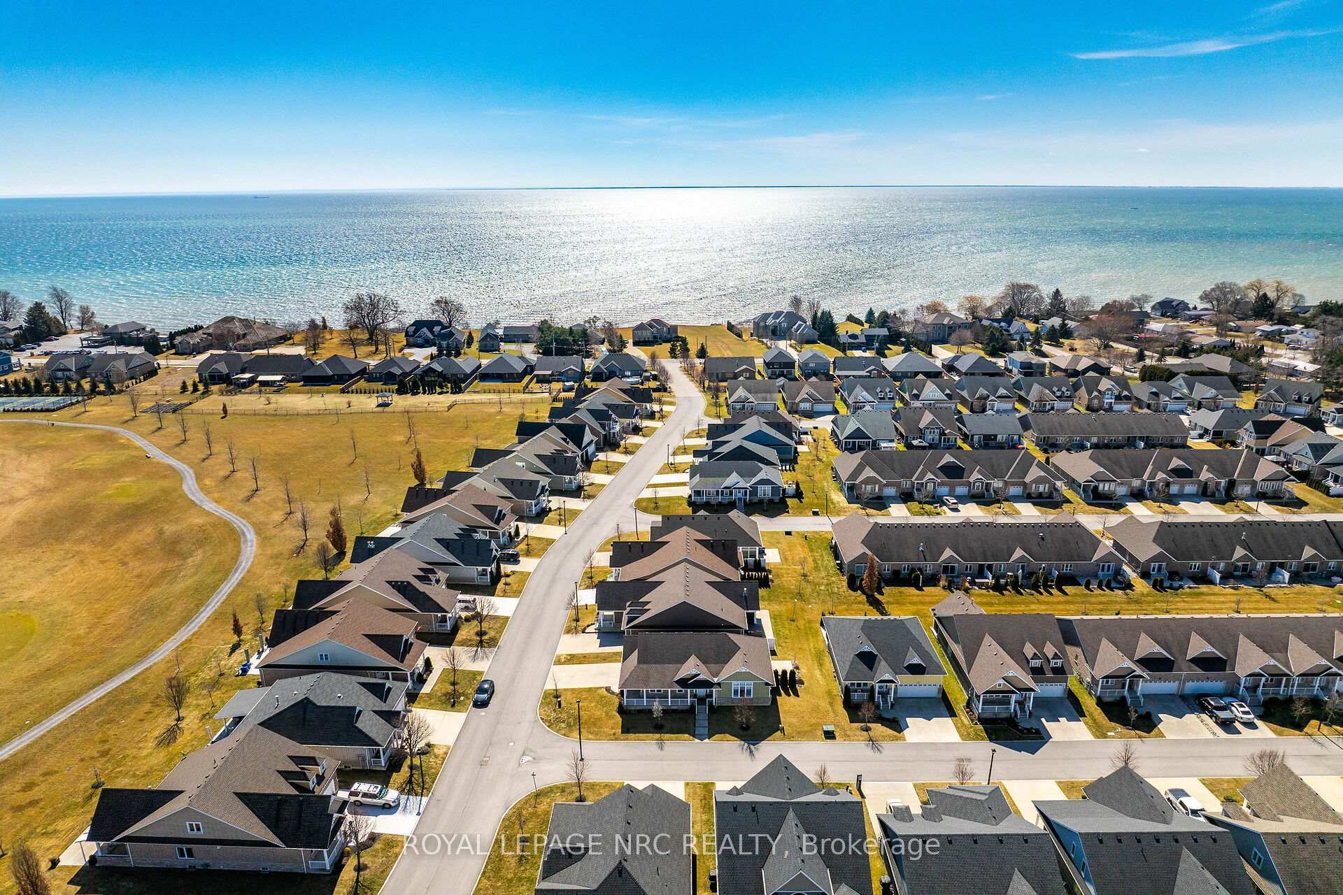 Property Photo: 47 Regatta Drive 59 ON N0A 1N3