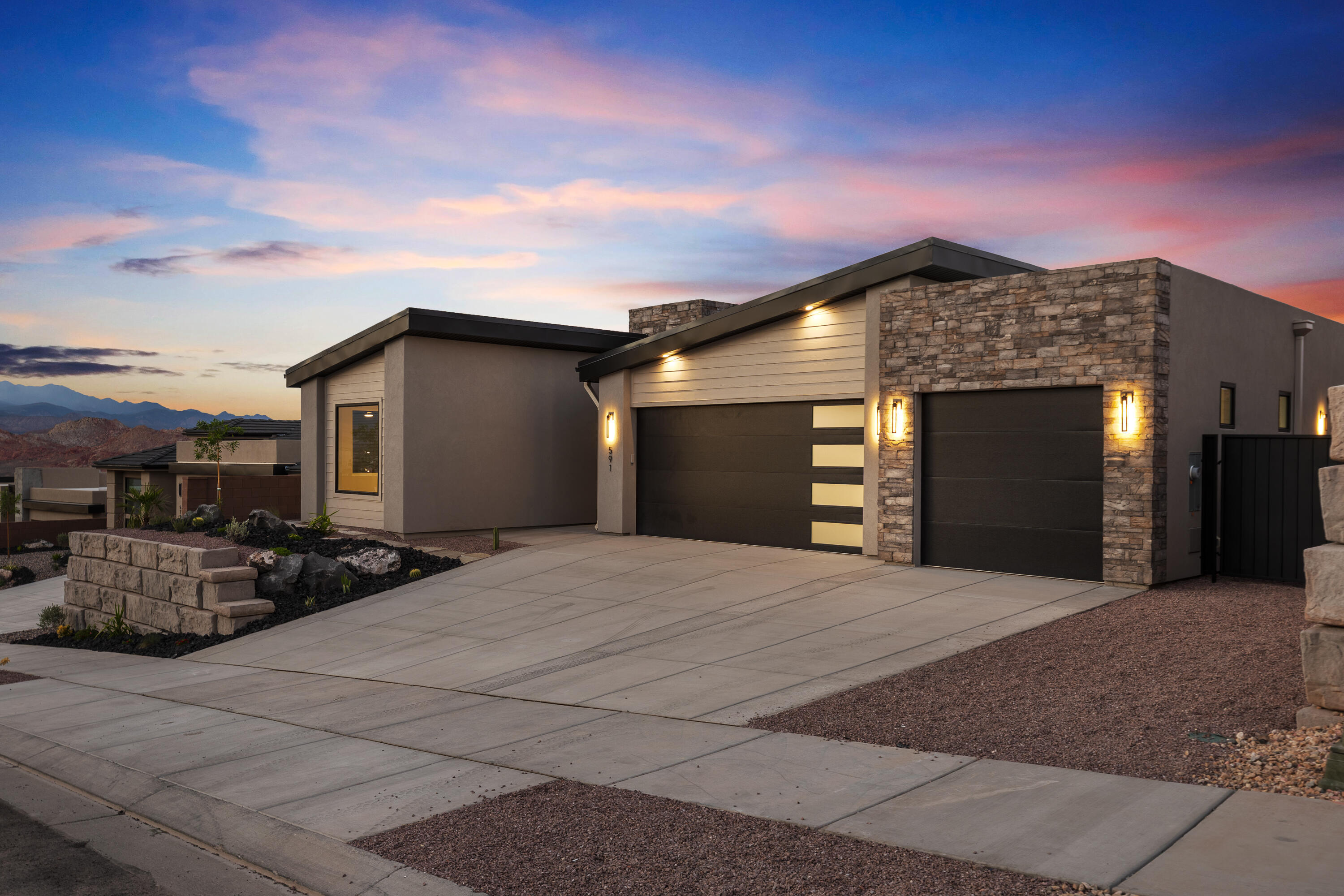 Property Photo: 591 S 1800 W UT 84737
