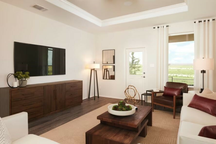Property Photo: 325 Kapok Street TX 78610