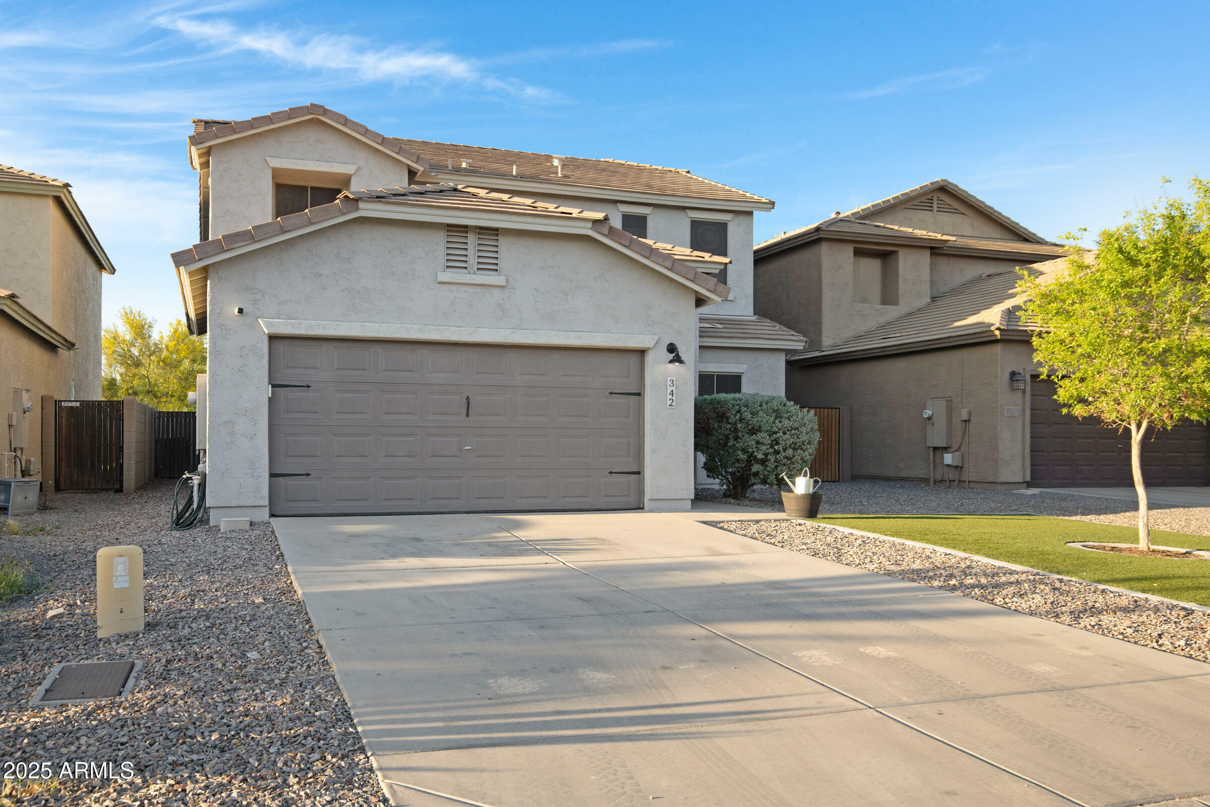 Property Photo: 342 E Backman Street AZ 85140