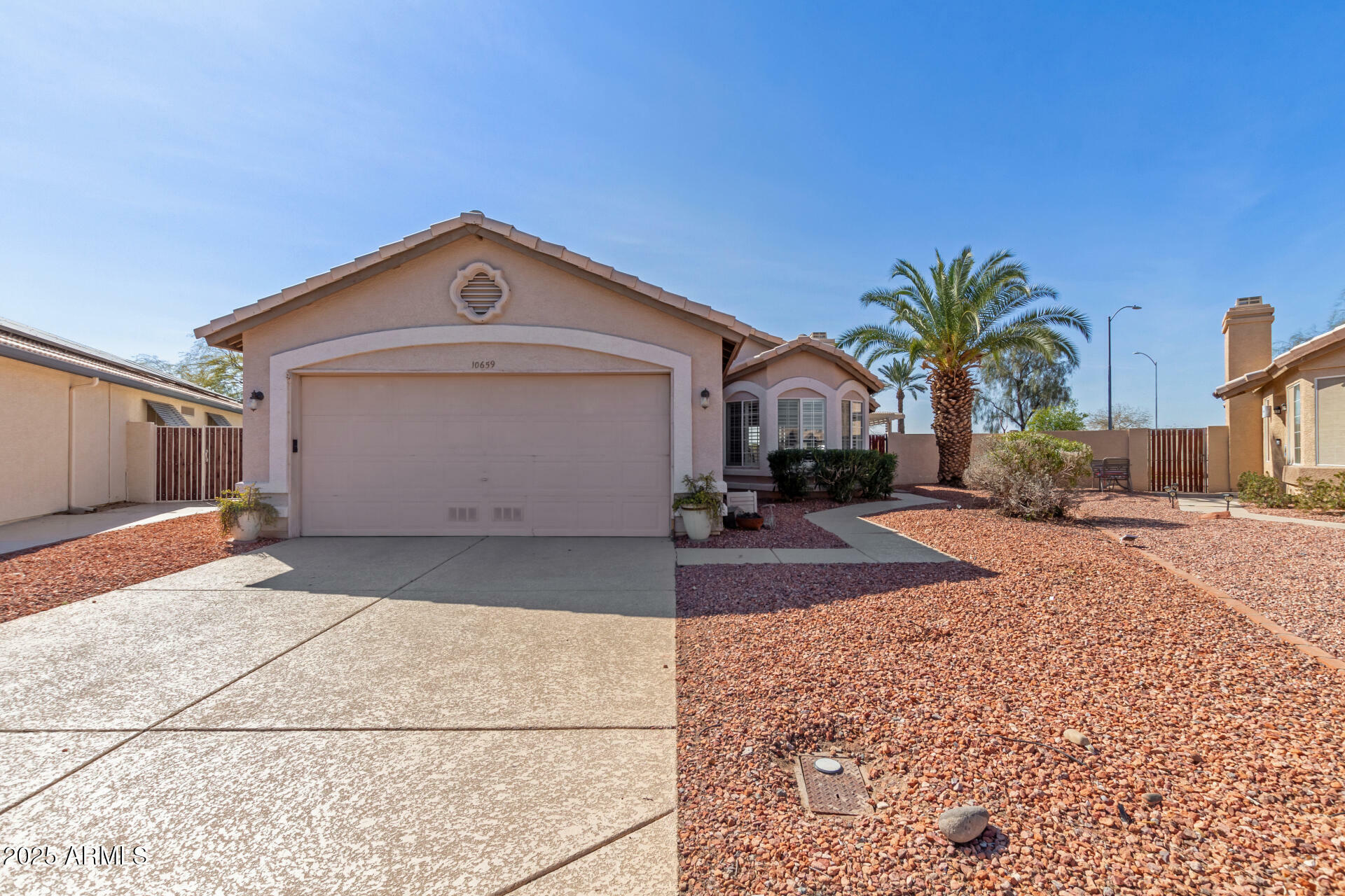 Property Photo:  10659 W Yukon Drive  AZ 85382 