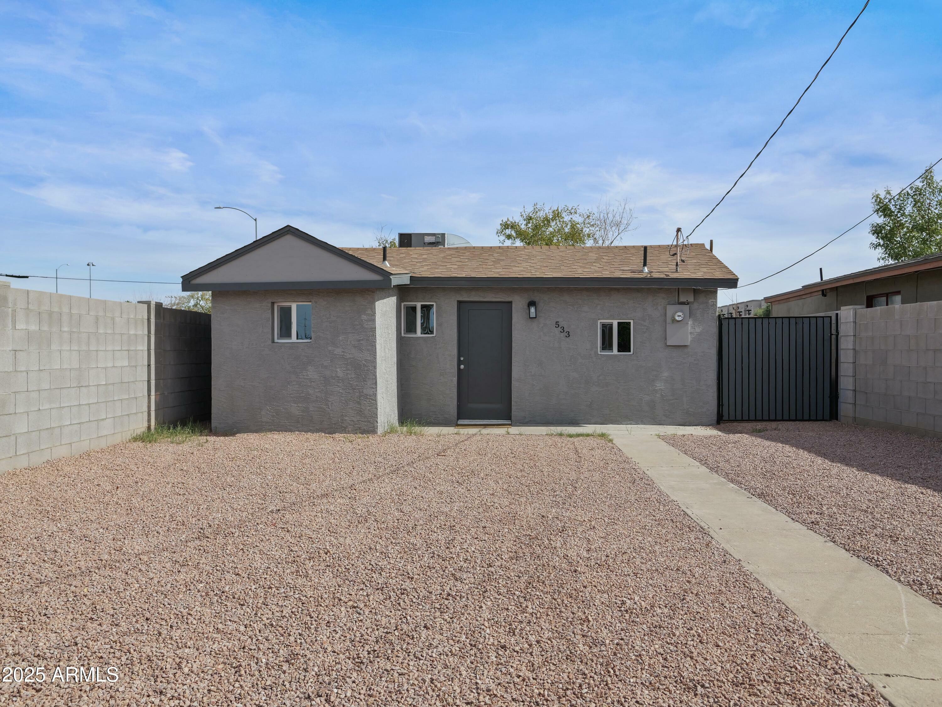 533 N Sirrine --  Mesa AZ 85201 photo