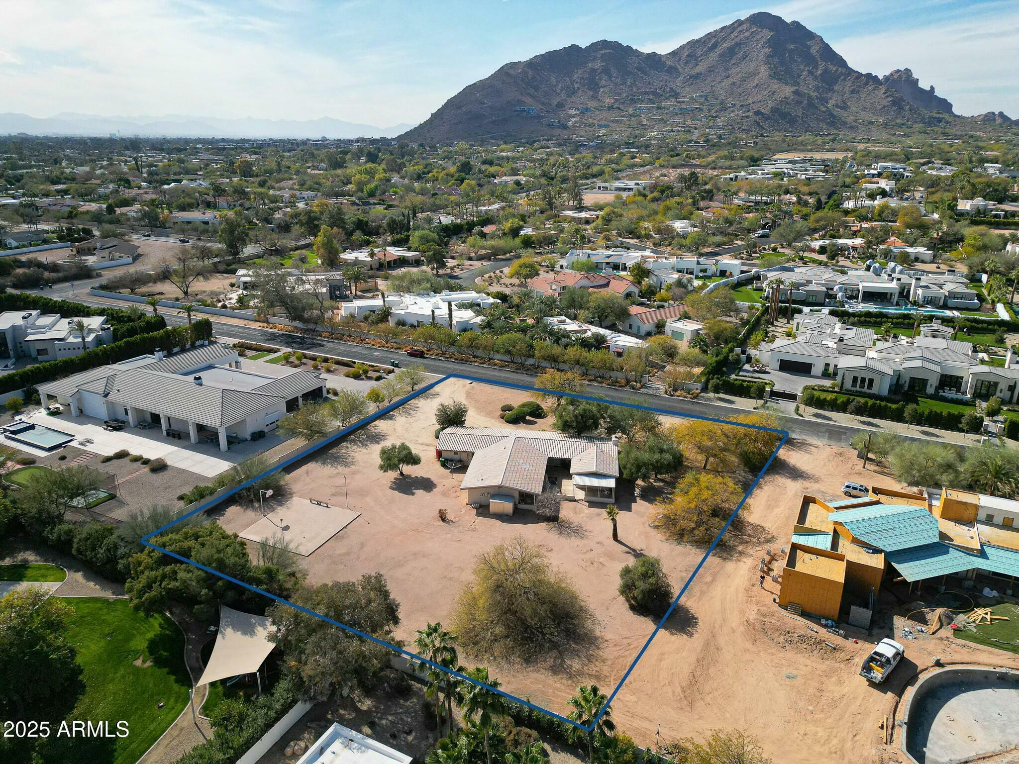 Property Photo: 5539 N 68th Place AZ 85253