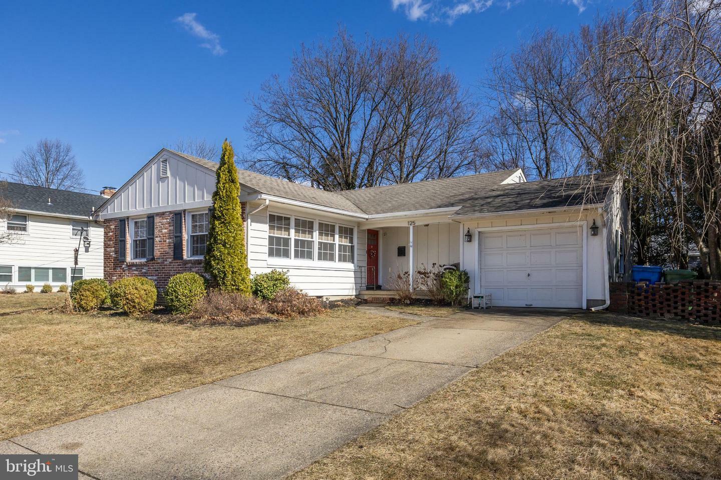 Property Photo:  125 Randle Drive  NJ 08034 