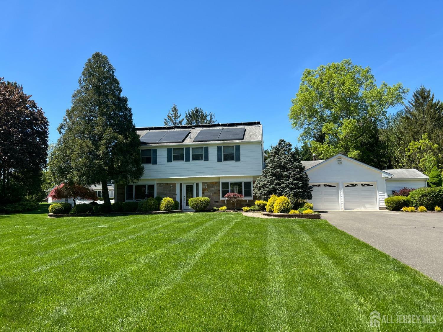 Property Photo: 7 Colonial Court NJ 07726