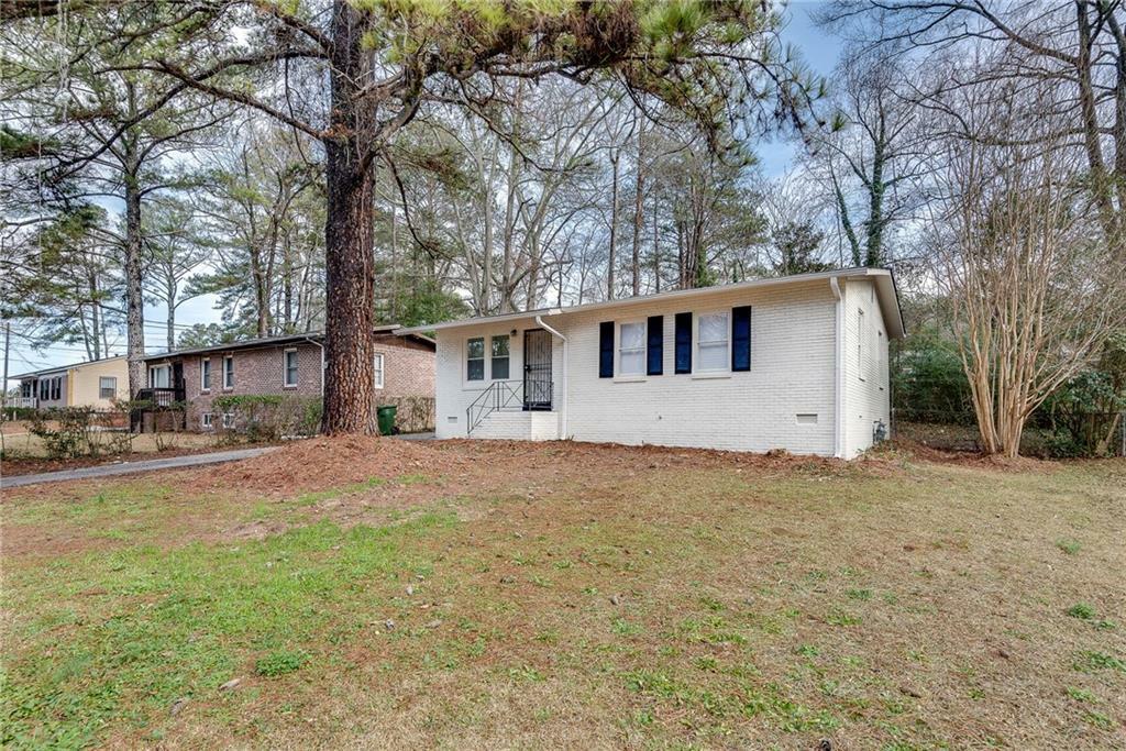 Property Photo:  895 Mercury Drive NW  GA 30331 