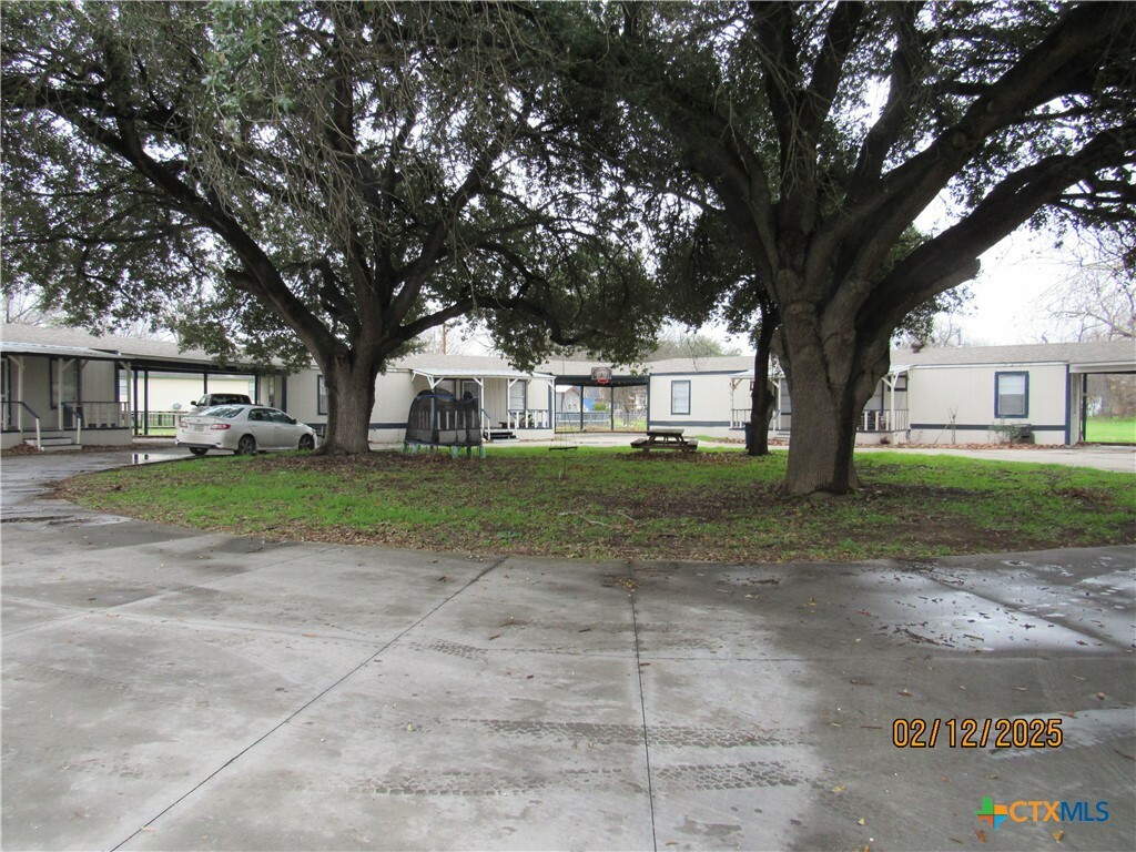 Property Photo:  1650 Terminal Loop Road  TX 78123 