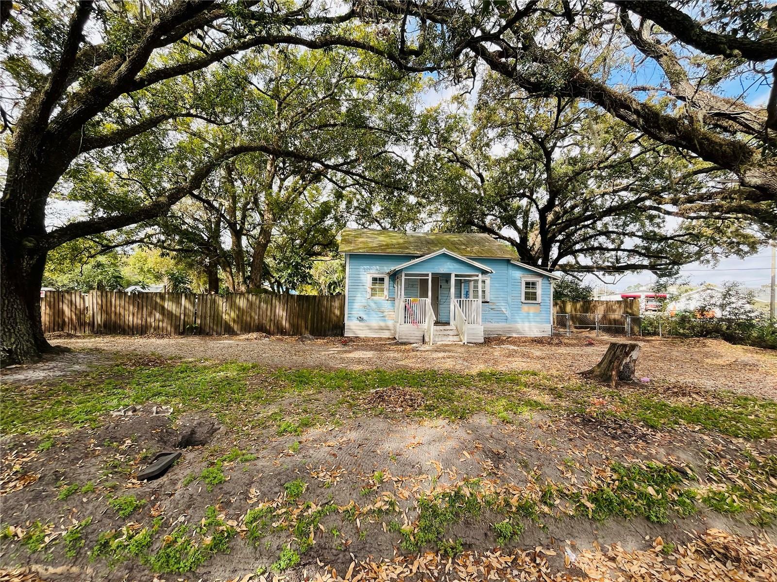 Property Photo:  9350 2nd Avenue  FL 32824 