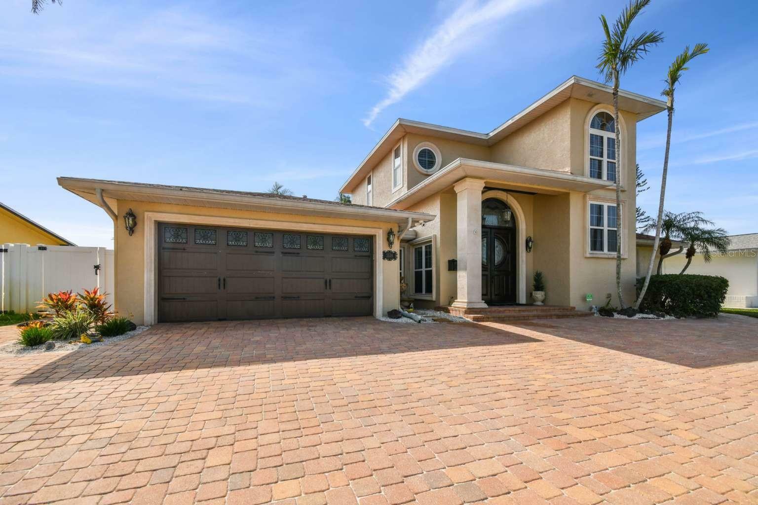 Property Photo: 1336 51st Avenue NE FL 33703