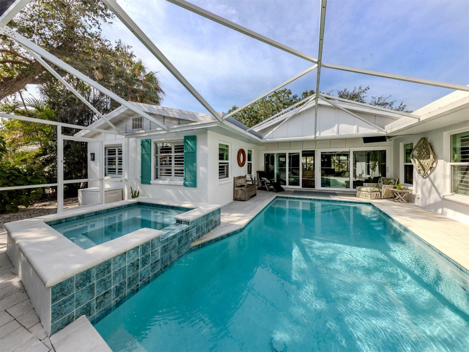Property Photo: 705 Armada Road N FL 34285
