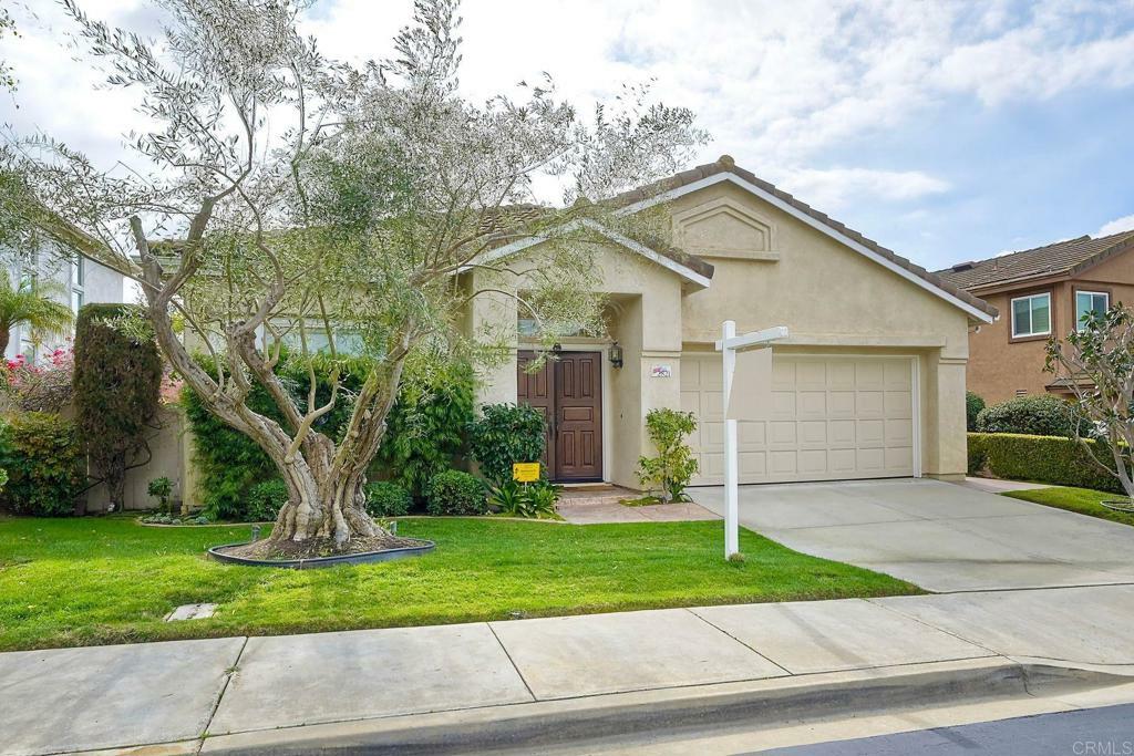 Property Photo:  2821 Vista Mariana  CA 92009 