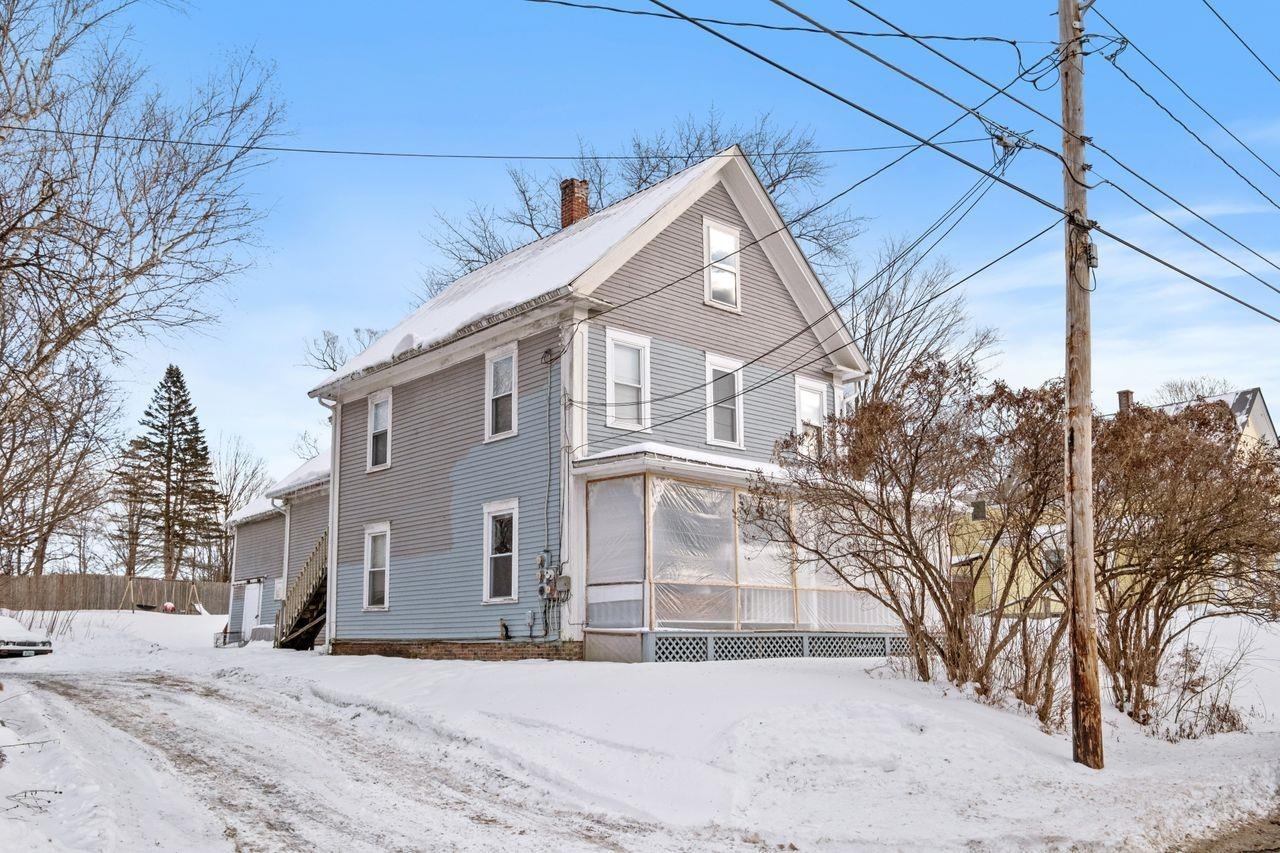 Property Photo:  8 Highland Street  NH 03785 