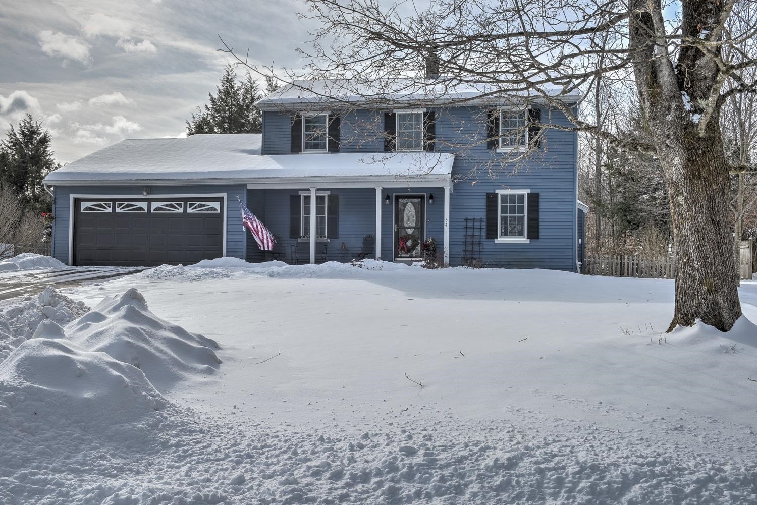 Property Photo:  34 Greenbriar Road  NH 03431 