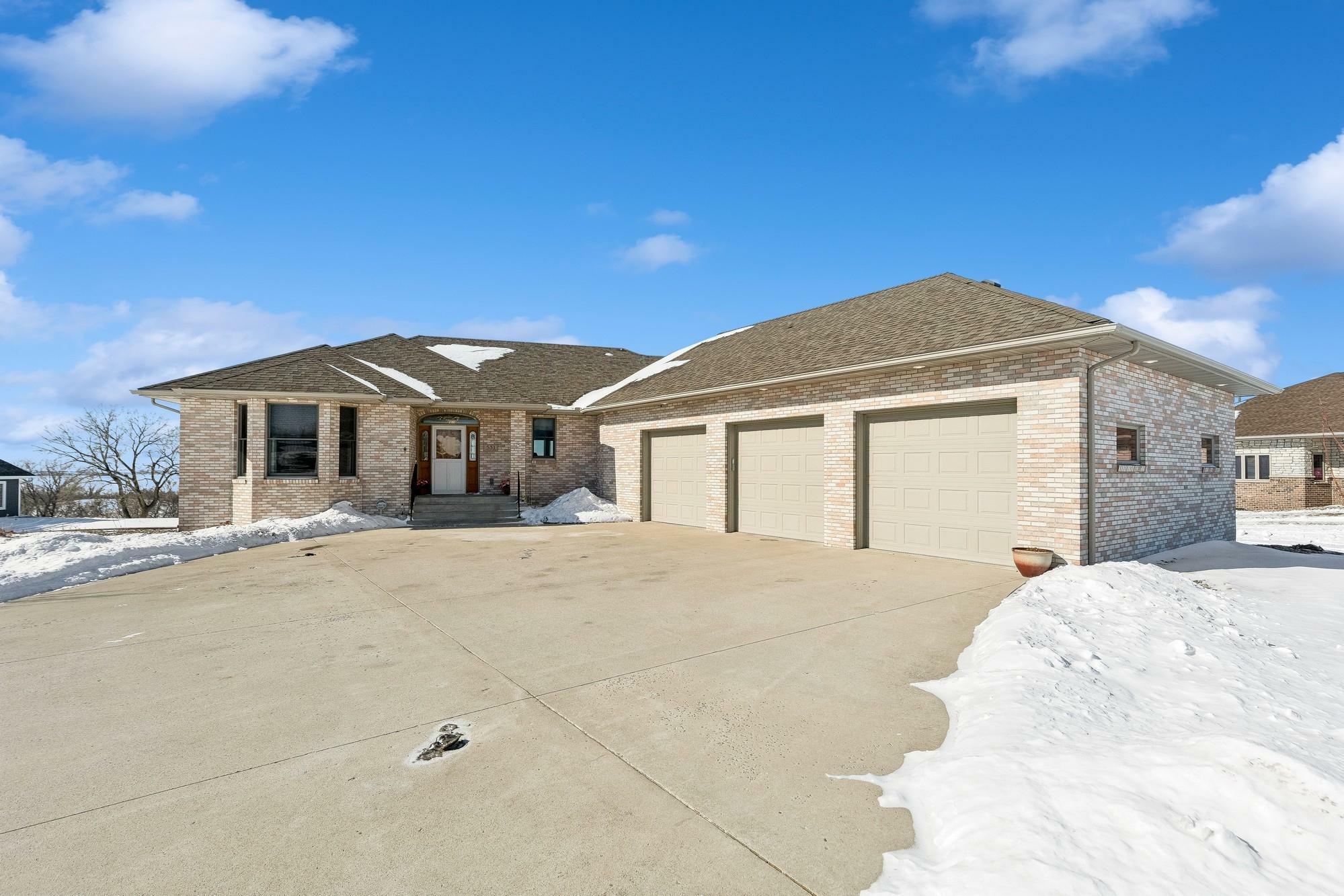 Property Photo:  531 Depree Way  MN 56334 