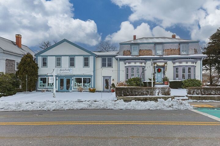 Property Photo:  425-D Main Street D  MA 02633 