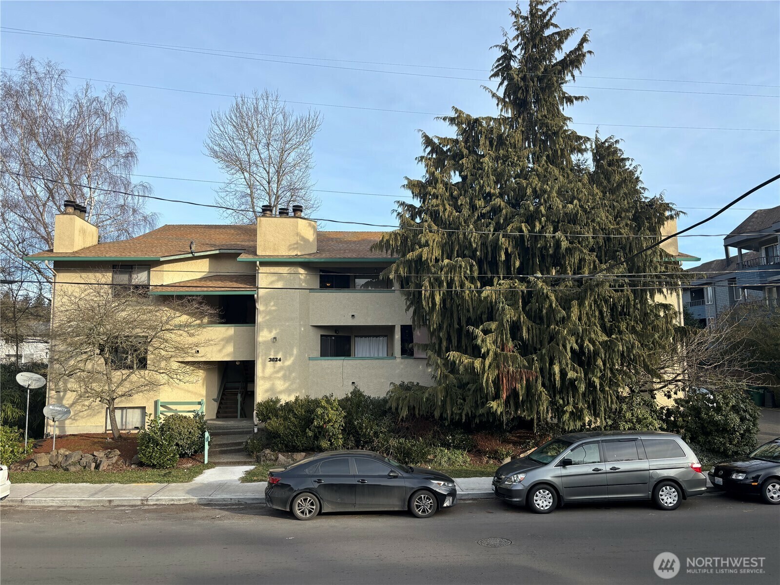 Property Photo:  3024 NE 143rd Street 103  WA 98125 