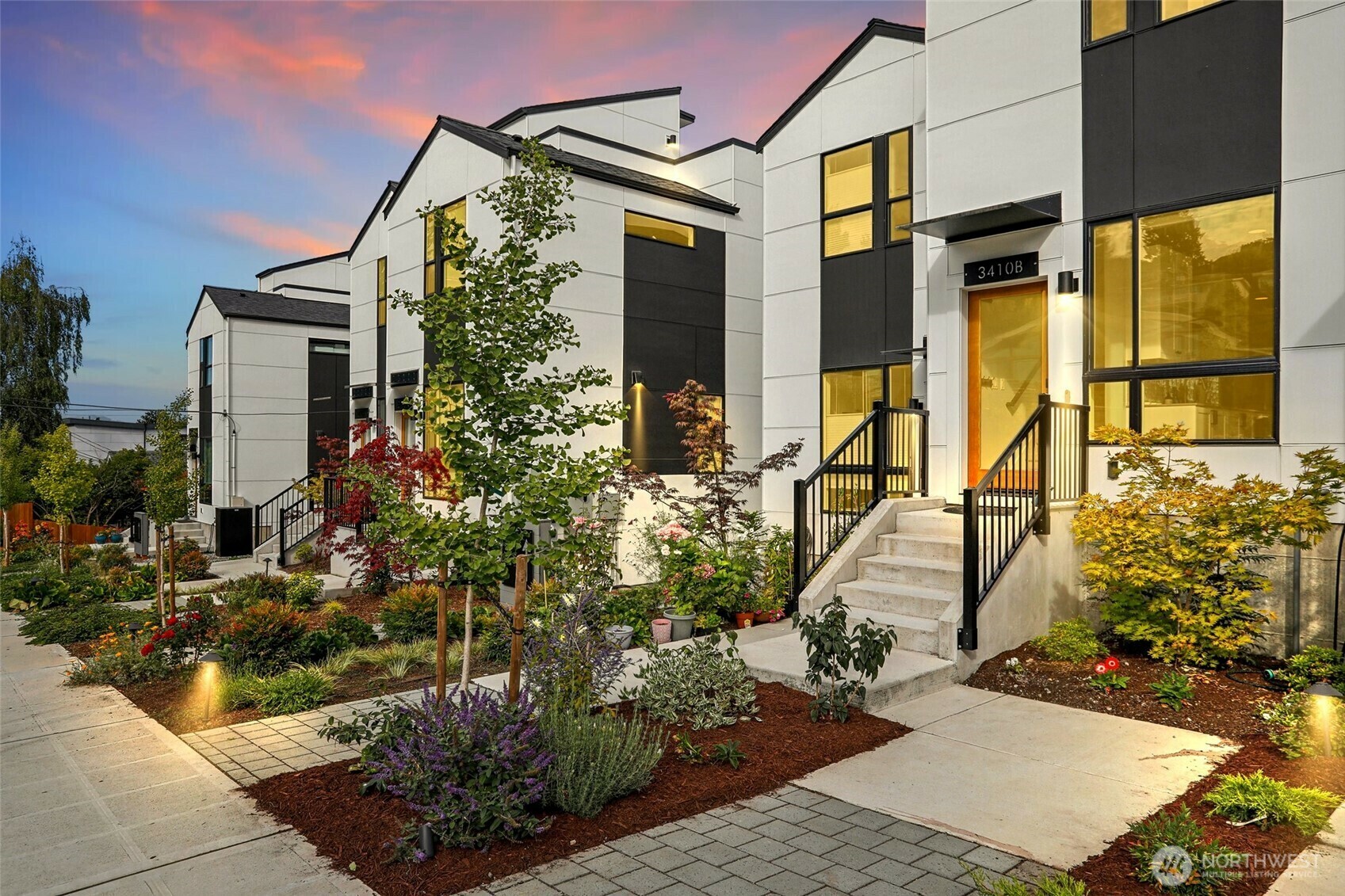 3410  23rd Avenue W B  Seattle WA 98199 photo