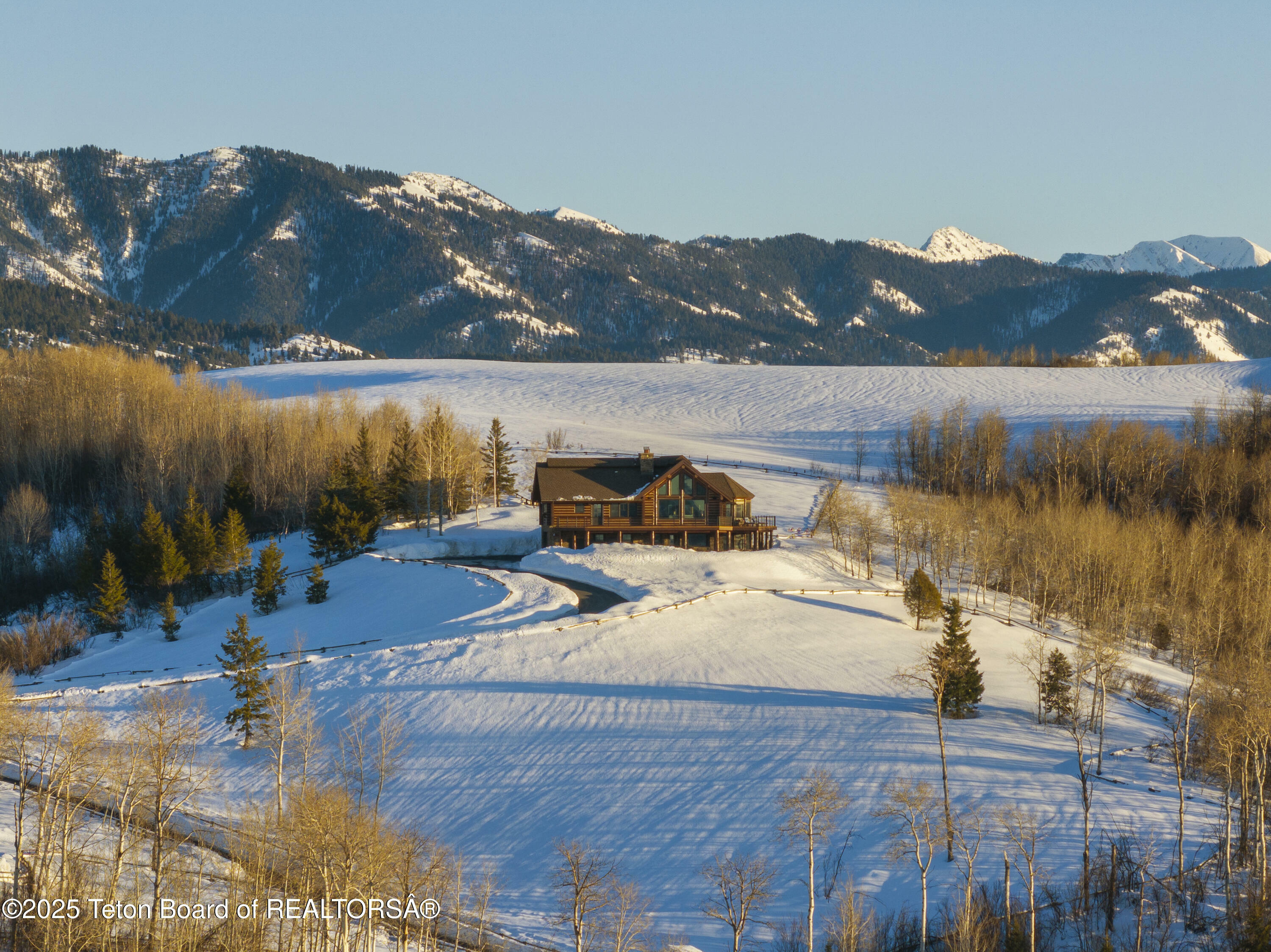 Property Photo: 785 Strawberry Hills Dr WY 83112