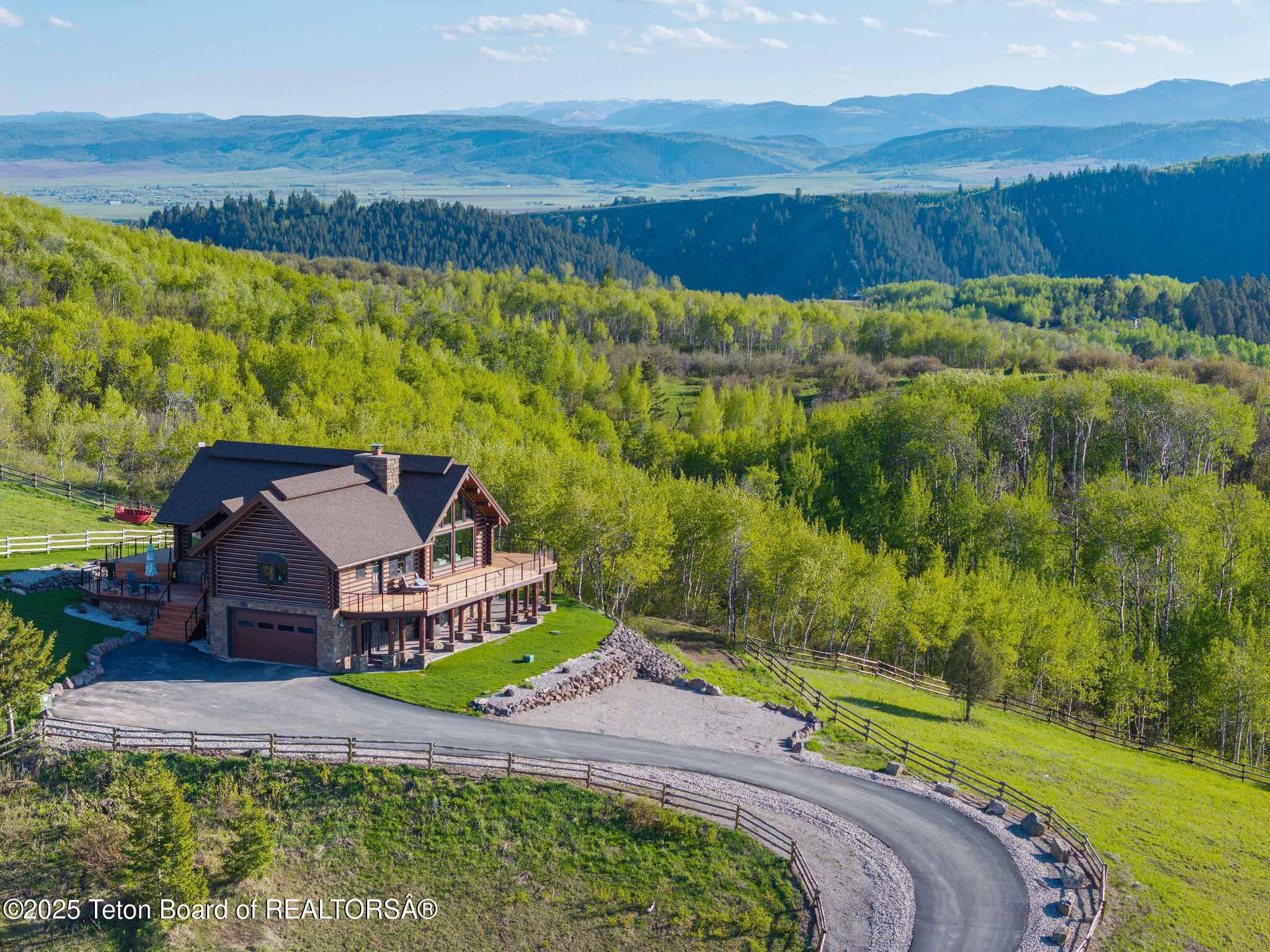 Property Photo: 785 Strawberry Hills Dr WY 83112