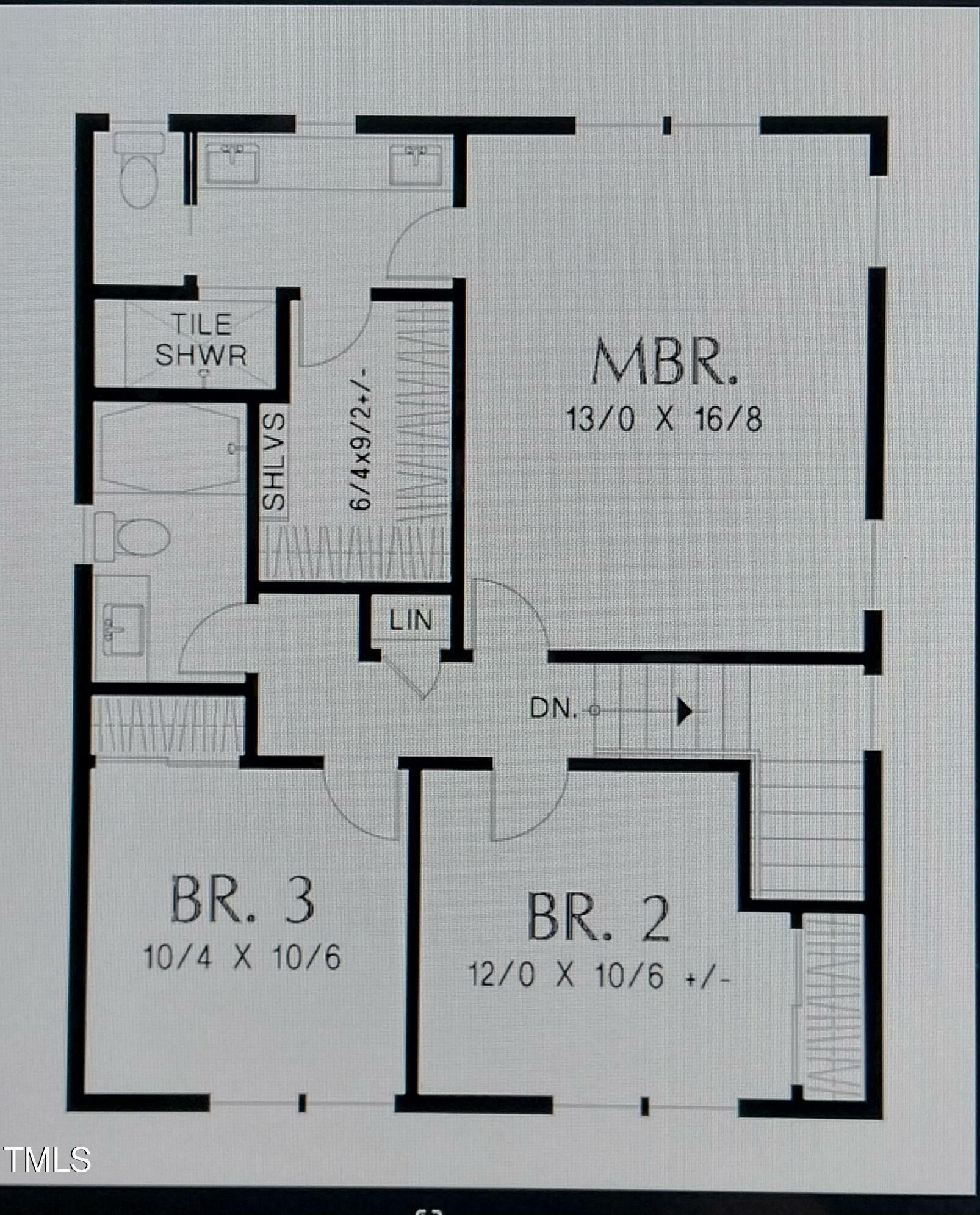 Property Photo: 812 Kenmore Avenue NC 27549
