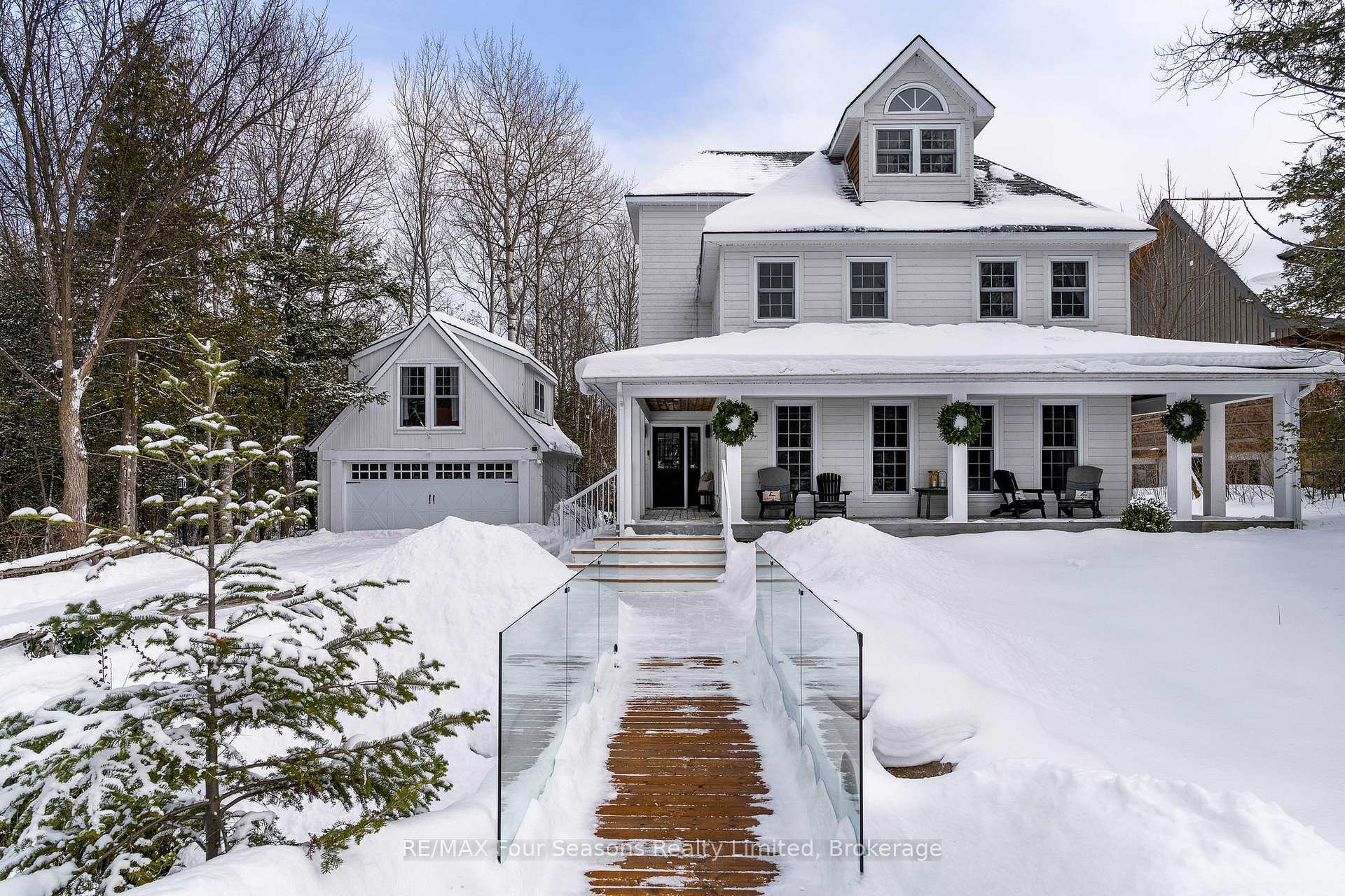 Property Photo: 141 Aspen Way ON L9Y 0S7