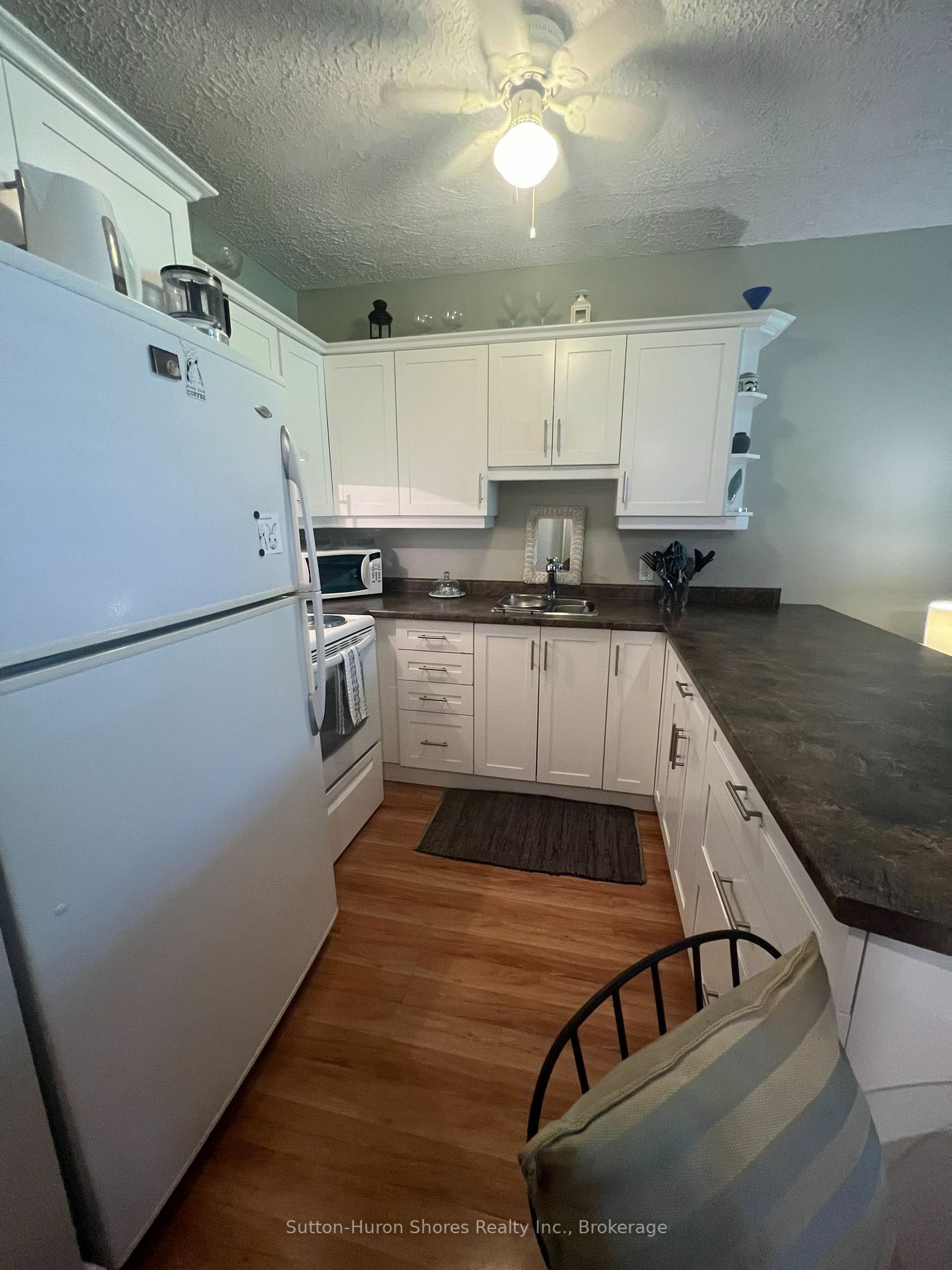 Property Photo:  229 Adelaide St 114  ON N0H 2L0 