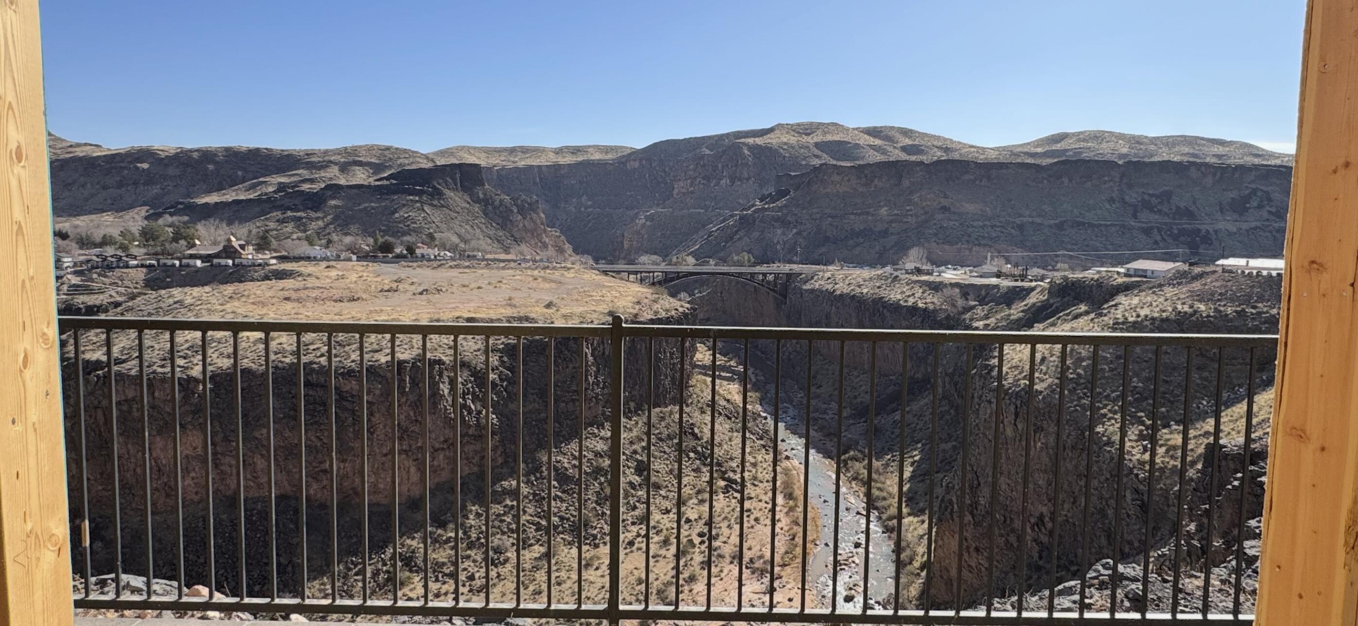 Property Photo: 299 E 1100 N UT 84737