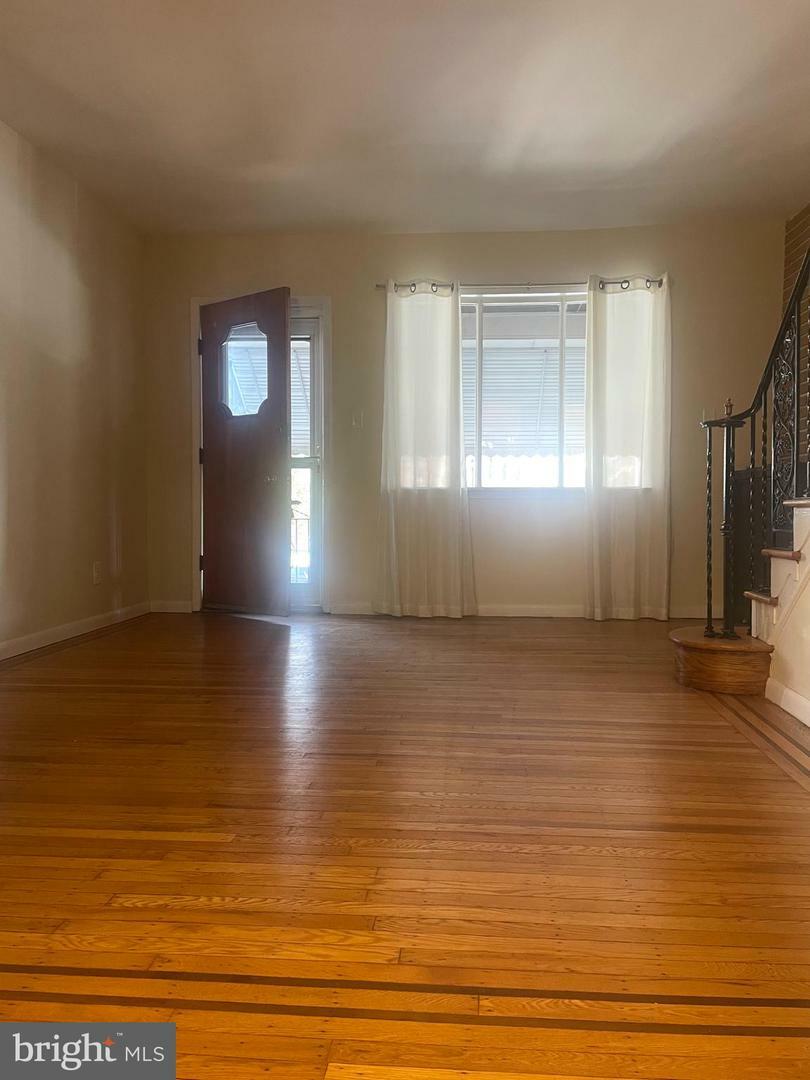 Property Photo:  2970 Almond Street  PA 19134 