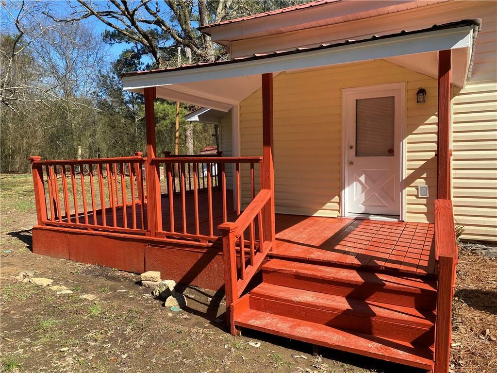 Property Photo: 37 Rosedale Road GA 30105