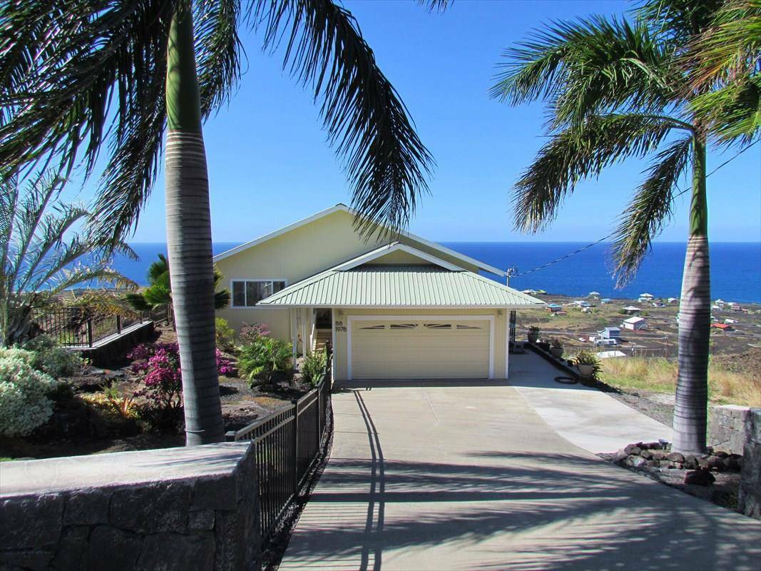 Property Photo: 88-1978 Milolii Rd HI 96704