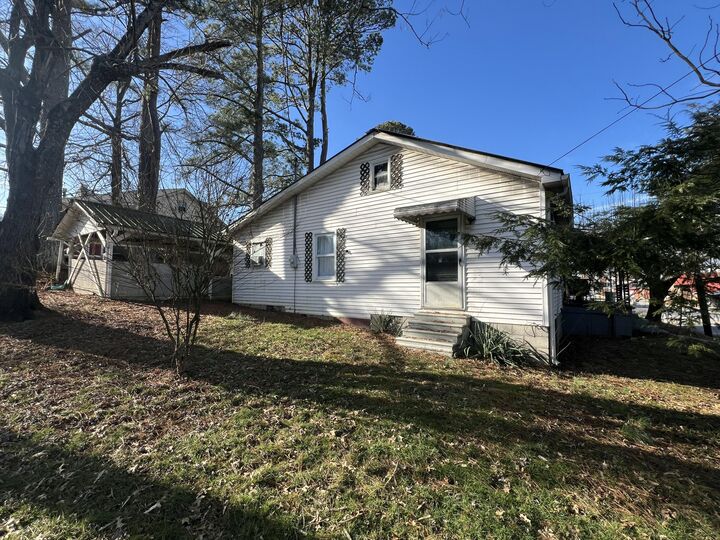 Property Photo:  215 Spring Street  KY 40741 