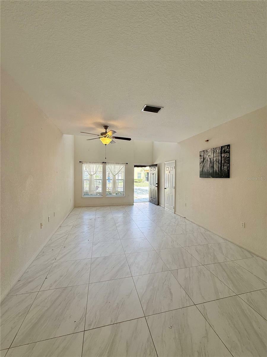 Property Photo:  16306 Parkstone Palms Court  FL 33647 