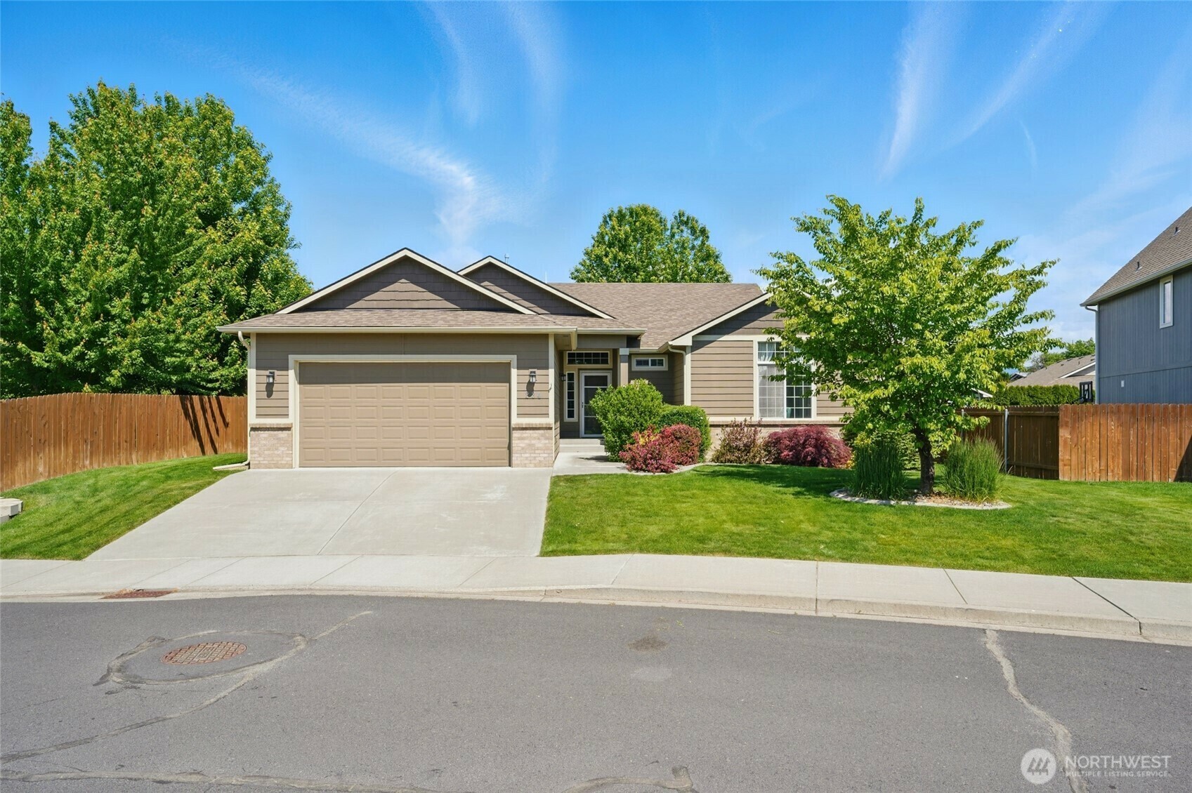 Property Photo: 234 Chapelwood Avenue WA 99362