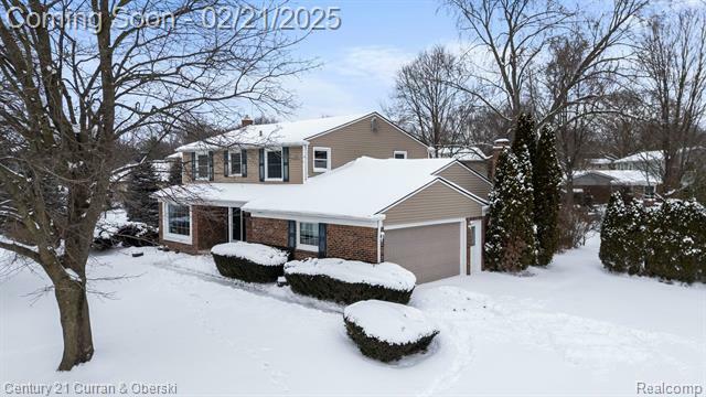 Property Photo:  41546 Ladywood  MI 48168 