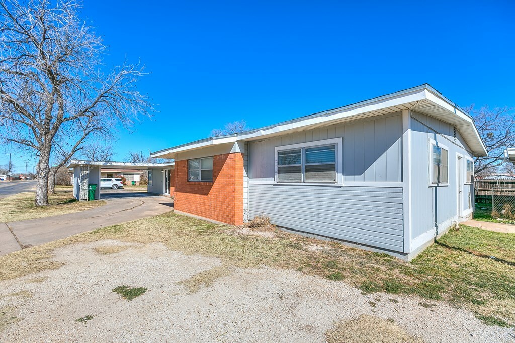 Property Photo:  2729 Rio Grande St  TX 76904 