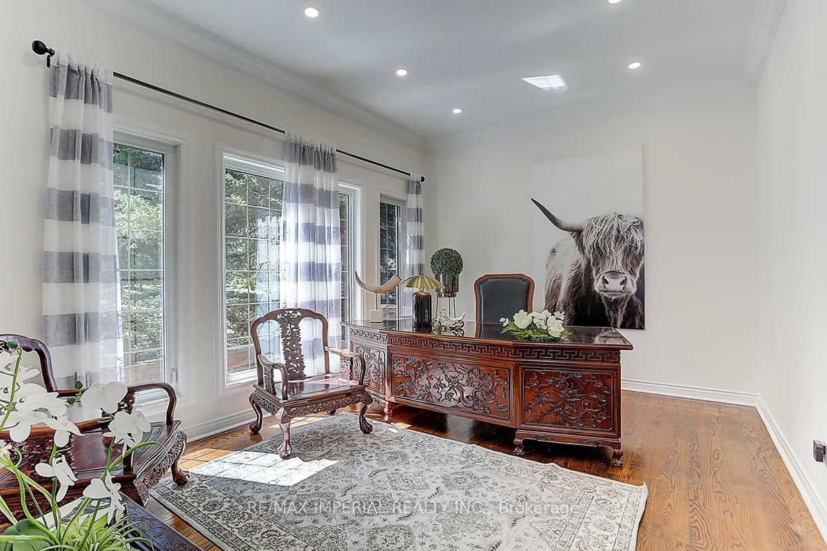 Property Photo: 32 Stonegate Street ON L4A 2C1