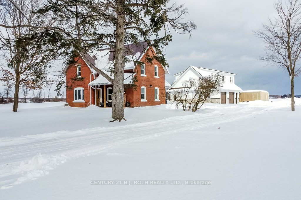 Photo de la propriété:  1153 Glengarry Landing Rd S  ON L9X 1E1 