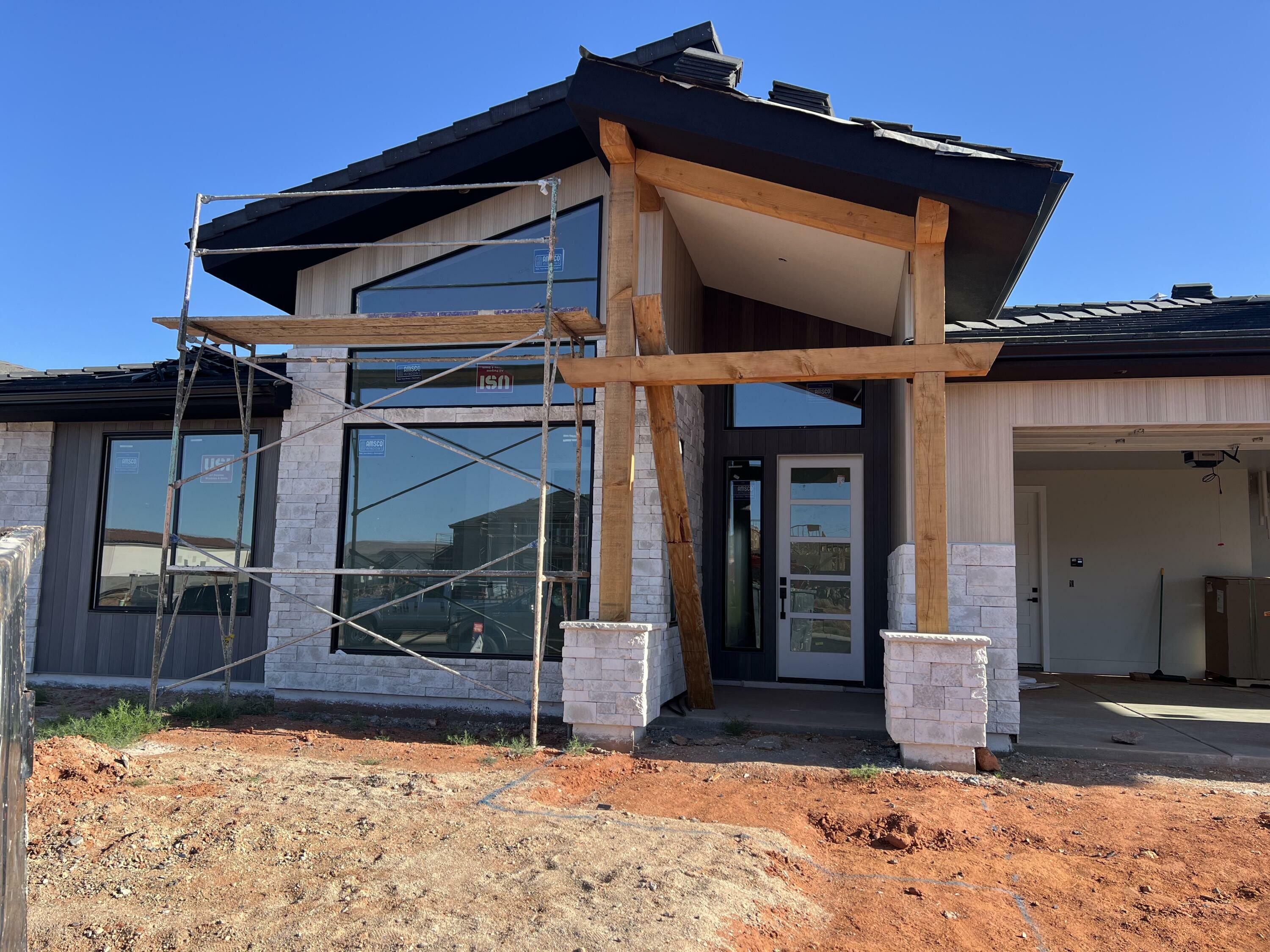 Property Photo: 4810 W 1930 S UT 84737