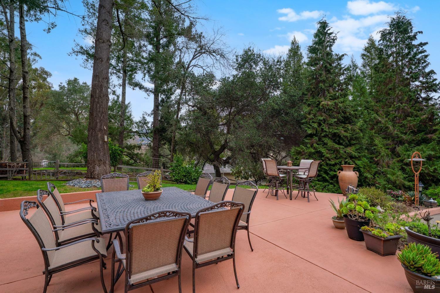 Property Photo:  5795 Trailwood Drive  CA 95404 