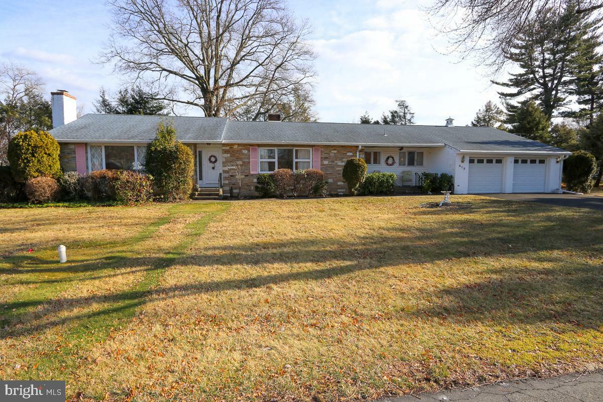 Property Photo:  413 Adee Avenue  PA 19044 